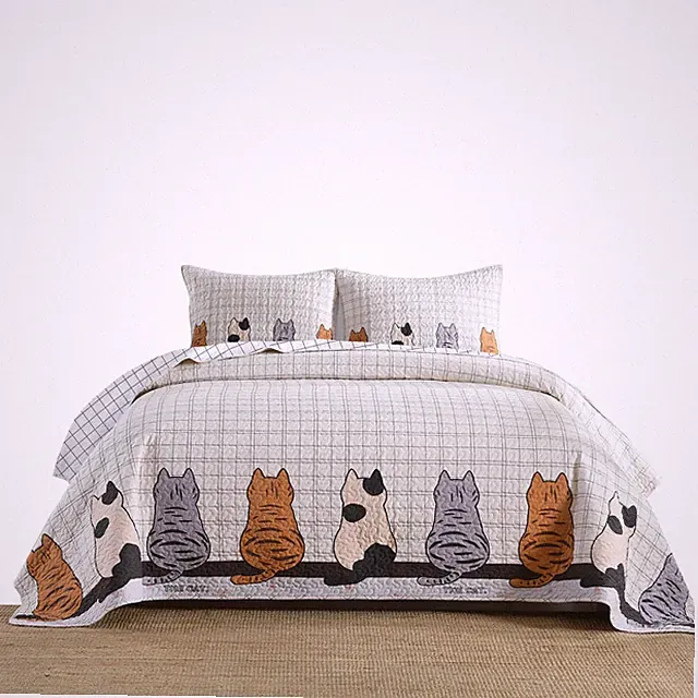 3 Pcs Elegant Cat Silhouette Checkered Quilt Bedspread Set