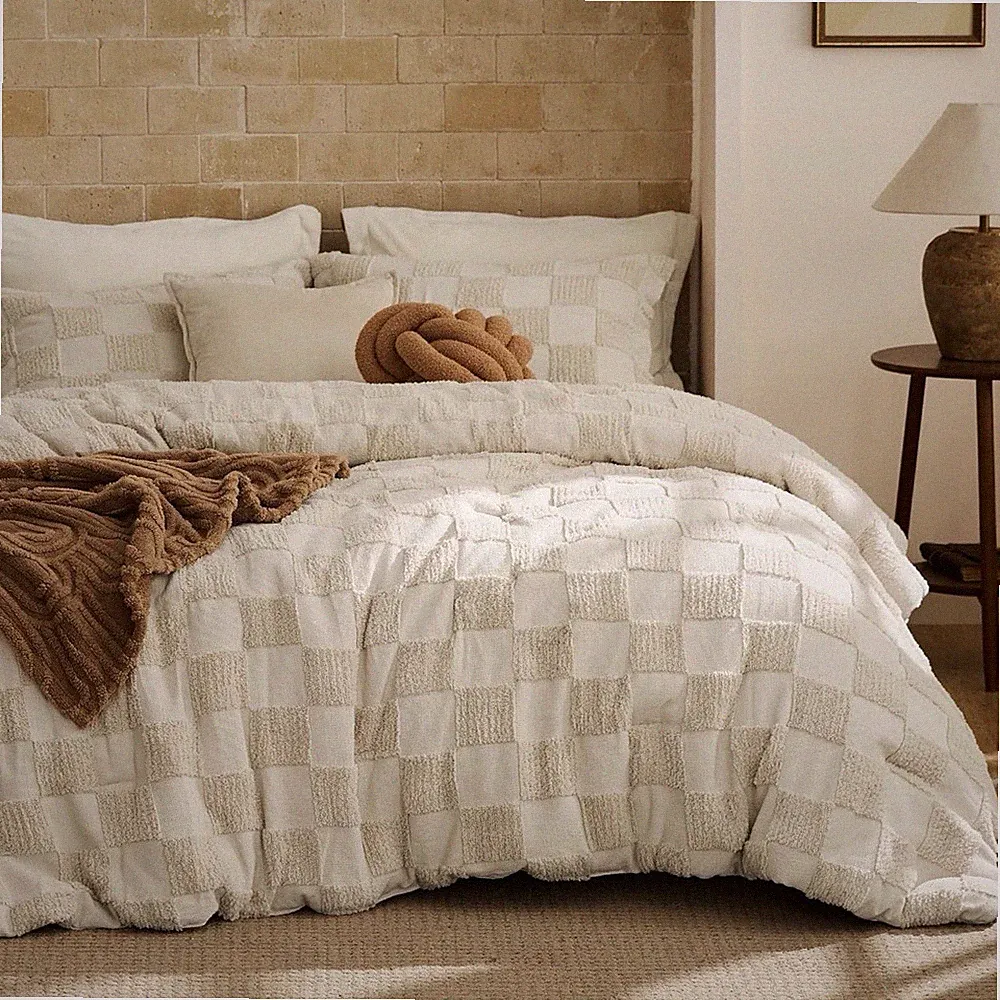 NEW West Elm Beige Checkered Tufted Queen / King Bedding Comforter & Sham Set
