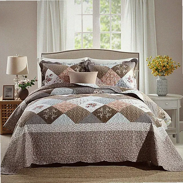 Quilt Bedspread Sets-Checkered Floral Reversible Coverlet Set,King Size